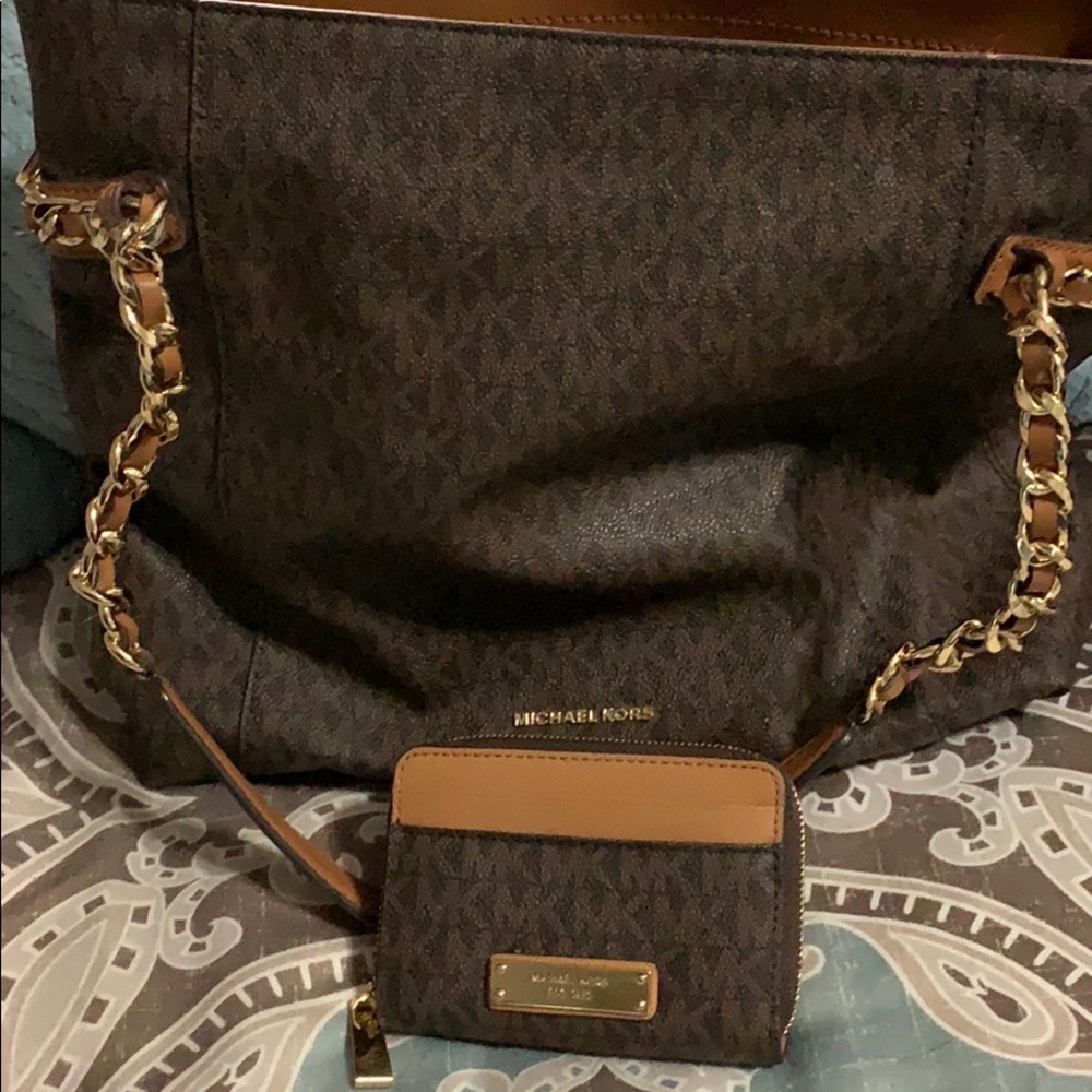 Handbag